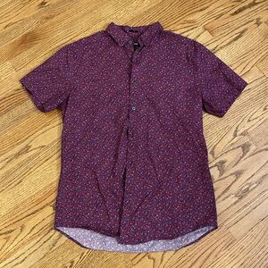 Express Men Size Medium Slim Floral Pattern Short Sleeve Button Up Dress Shirt